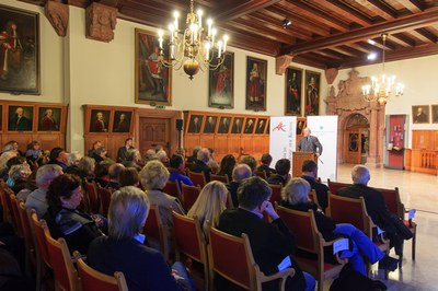 Autonomie und Lenkung 4 Autonomie und Lenkung 4