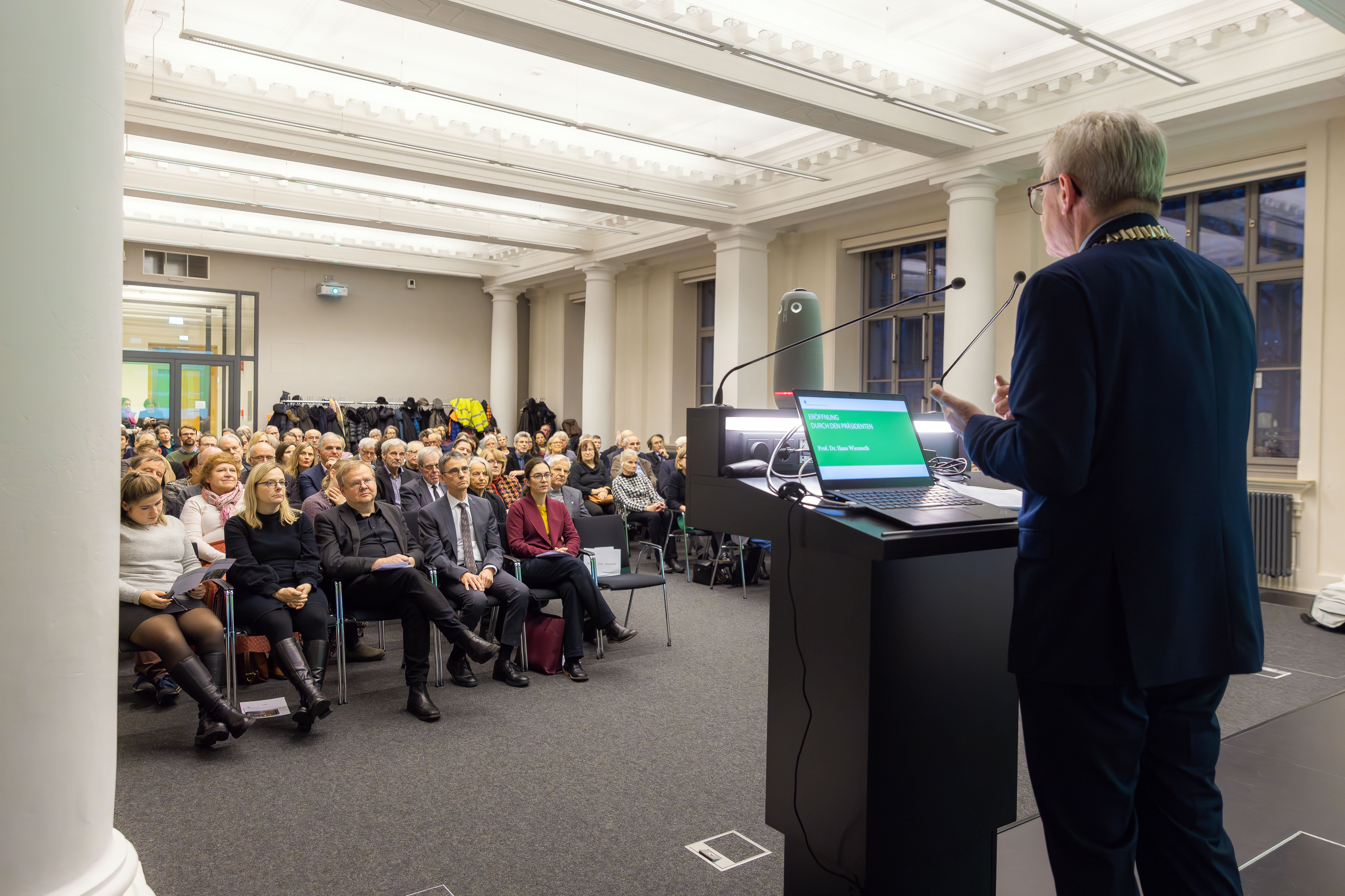 Die Öffentliche Herbstsitzung 2023 fand in der Bibliotheca Albertina der Universität Leipzig statt.