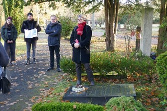 Workshop Steinmeyers Erbe(n), Spaziergang über den Leipziger Südfriedhof, Bild: SAW